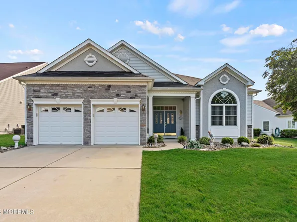 3 Millstone Way, Waretown, NJ 08758