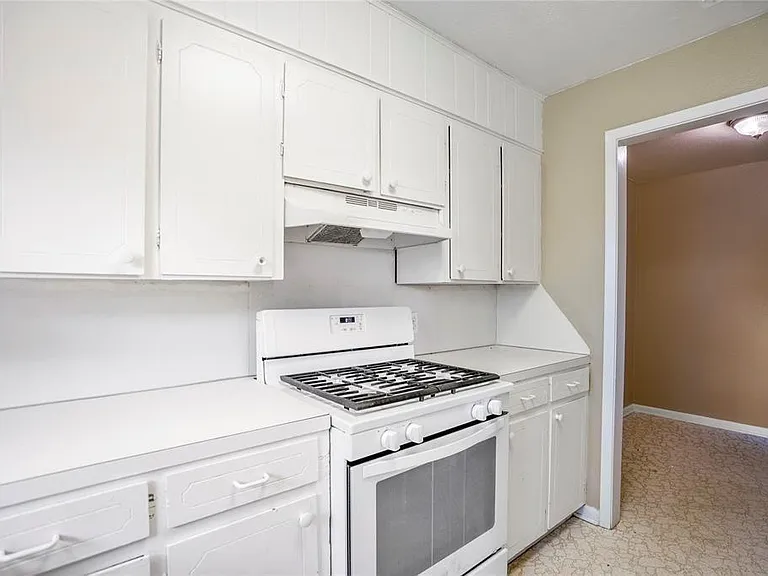 3532 Midwest Dr #C — Photo 12