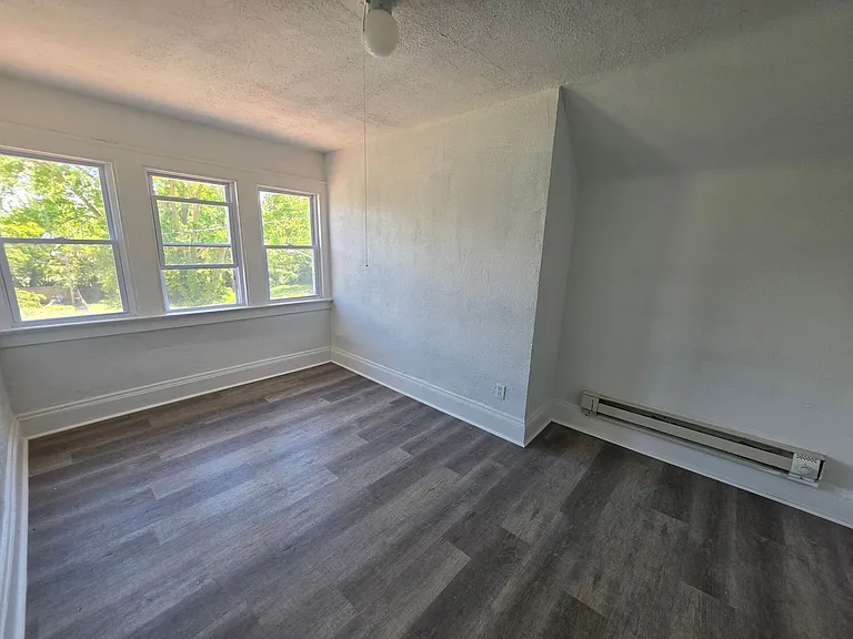 11419 Durant Ave — Photo 8