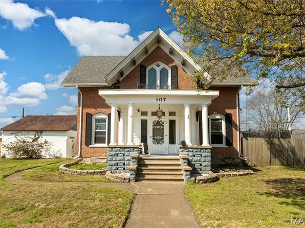 107 N Division St, Du Quoin, IL 62832