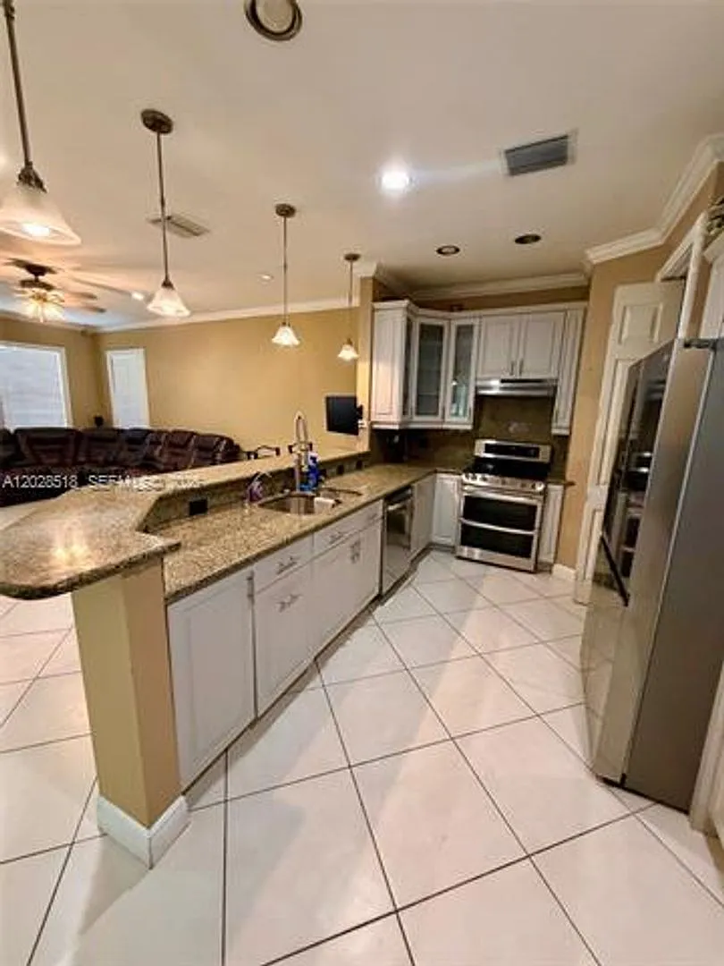 9444 SW 78th St # 9444, Miami, FL 33173 — Photo 1