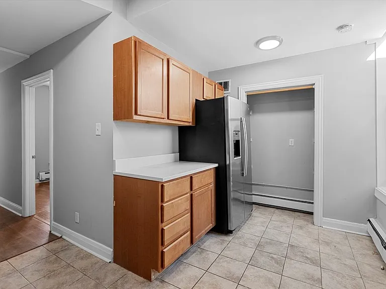 1133 N State St #4D — Photo 7