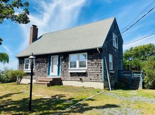 4 Newbury Ave, Fairhaven, MA 02719