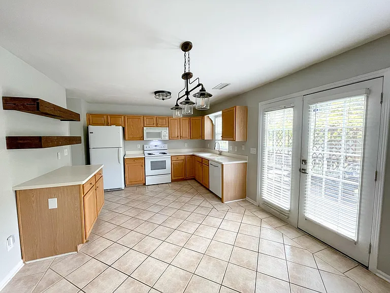 5121 Bentgrass Run Dr — Photo 3