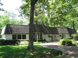 558 Hampton Rd, Conroe, TX 77302