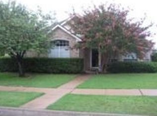 4806 Crestpoint Ln, Garland, TX 75043
