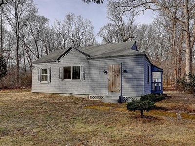 221 Fairway Dr, North Kingstown, RI, 02852