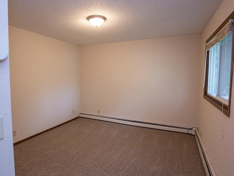 2205 7th Ave — Photo 9