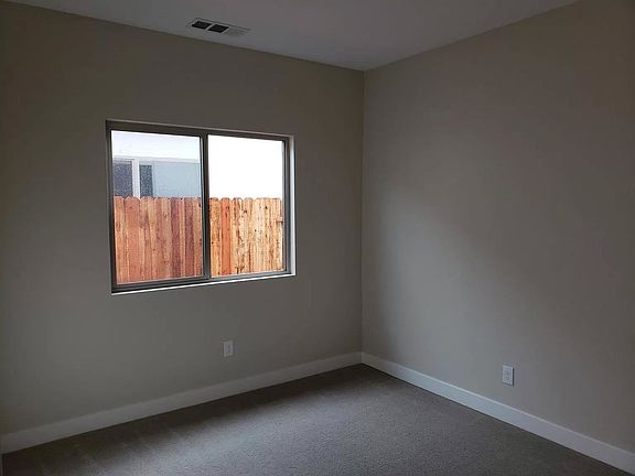 5th image of 2214 Armus St