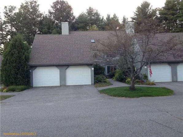 18 Wonderbrook Dr, Kennebunk, ME 04043