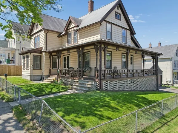216 Walnut St, Clinton, MA 01510