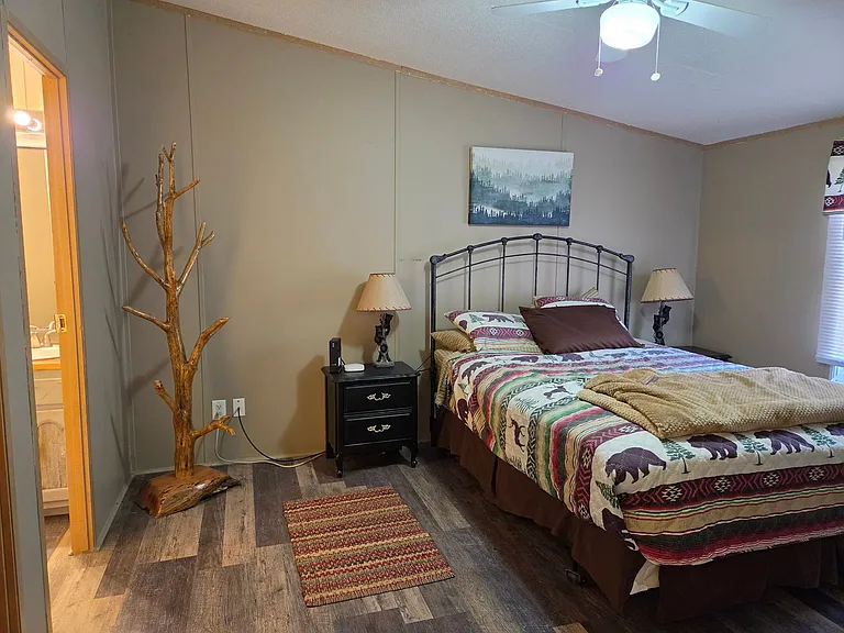 112 Pine Knot Trl — Photo 10