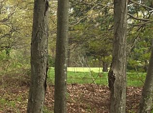 22 Dolores Rd, Portland, CT 06480