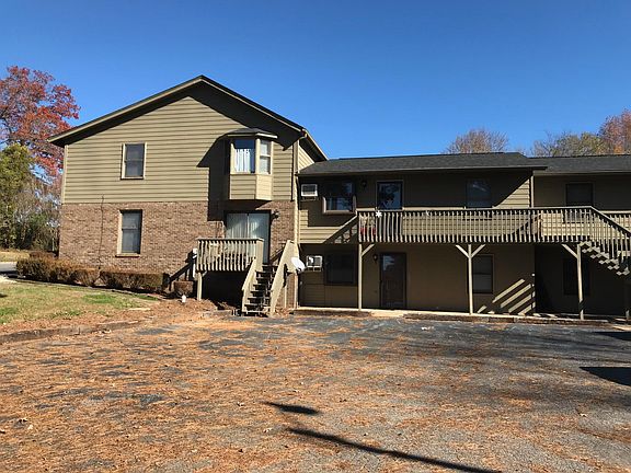 3rd image of 2971 Link Dr #1