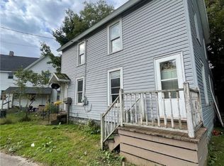 115 S Roberts Rd, Dunkirk, NY 14048