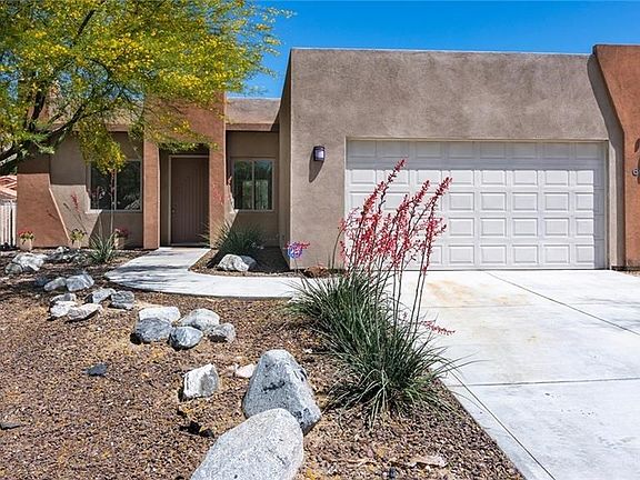 2nd image of 66040 Avenida Cadena