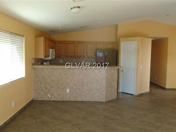 4th image of 4067 Amistad Ct