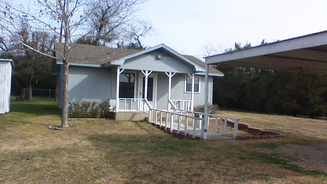 591 Bosque Bend Ln — Photo 1