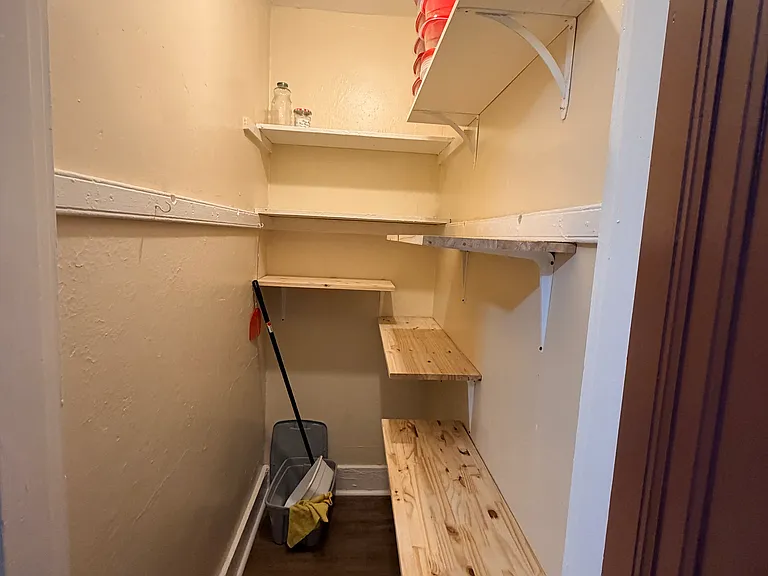 35 Argonne St #7 — Photo 6