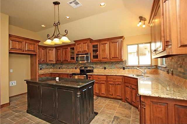 1st image of 561 W Pine Rose Court Way