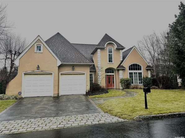 9 Stony Gate Oval, New Rochelle, NY 10804