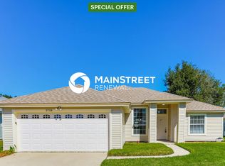 3738 Woodbriar Dr, Orange Park, FL 32073