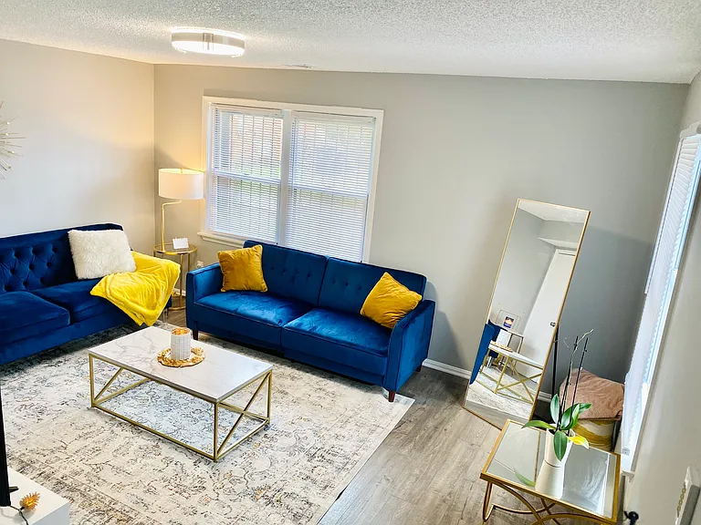 5065 Sheriff Rd NE — Photo 11