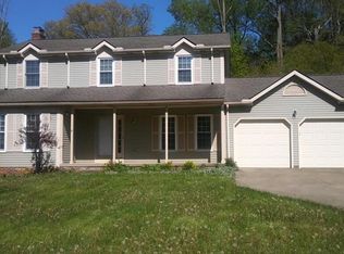 34851 Summerset Dr, Solon, OH 44139