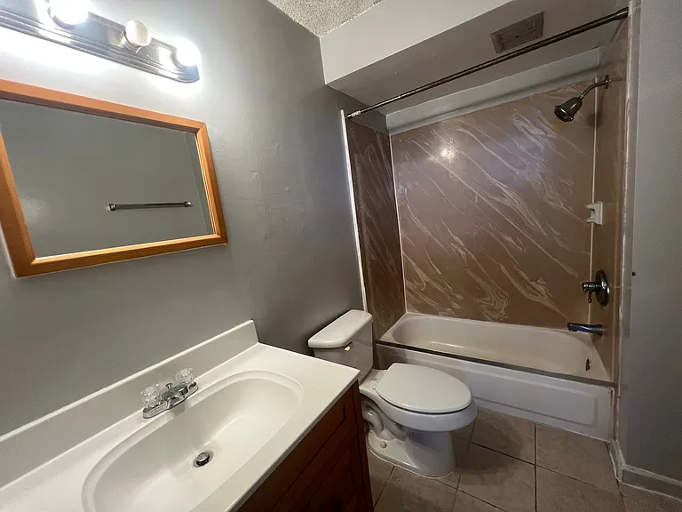 1941 Church Ln #806 — Photo 8
