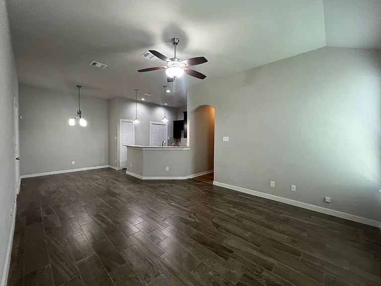1119 Creekside Orch — Photo 6