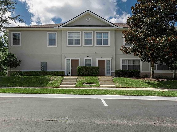 2nd image of 1746 Forest Lake Cir W APT 3