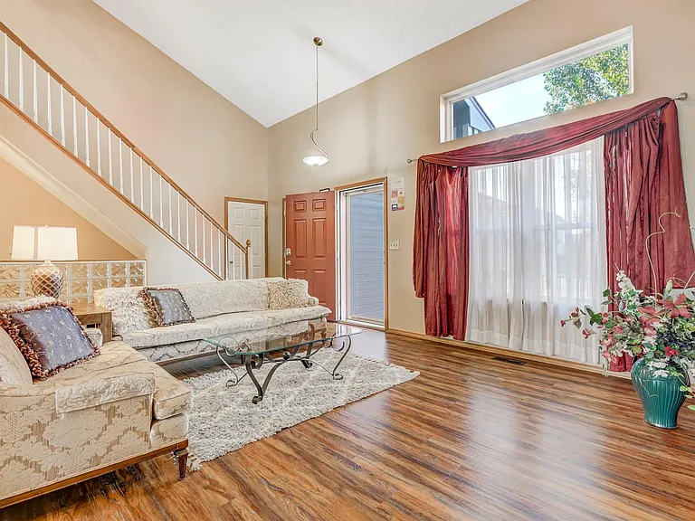 6810 Bear Tooth Dr #C — Photo 6