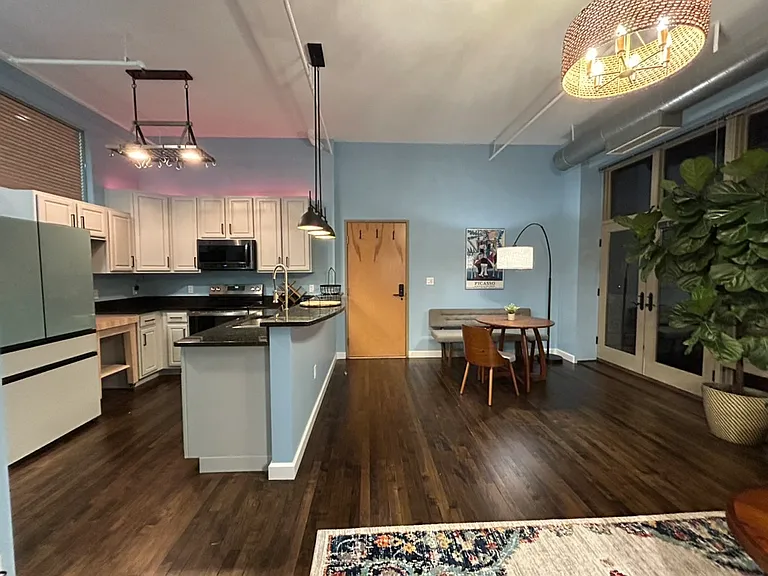 1951 W 26th St #503 — Photo 33