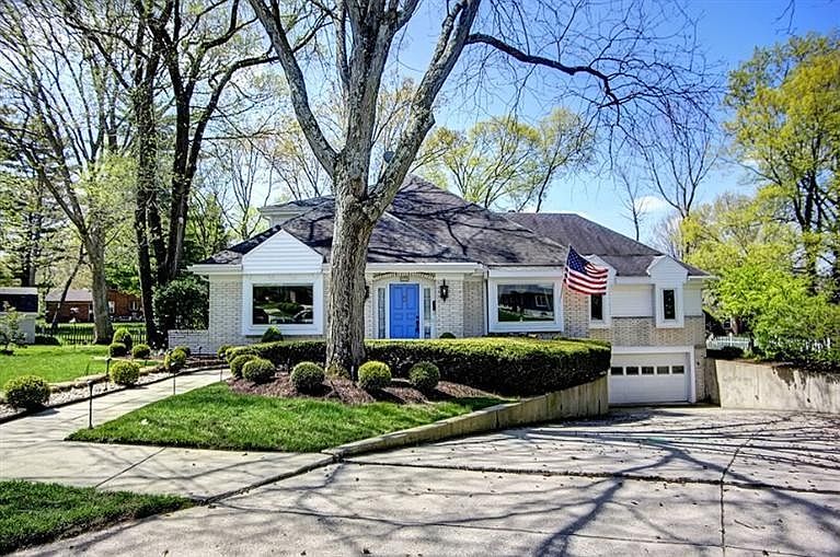 1st image of 212 Blue Gate Cir