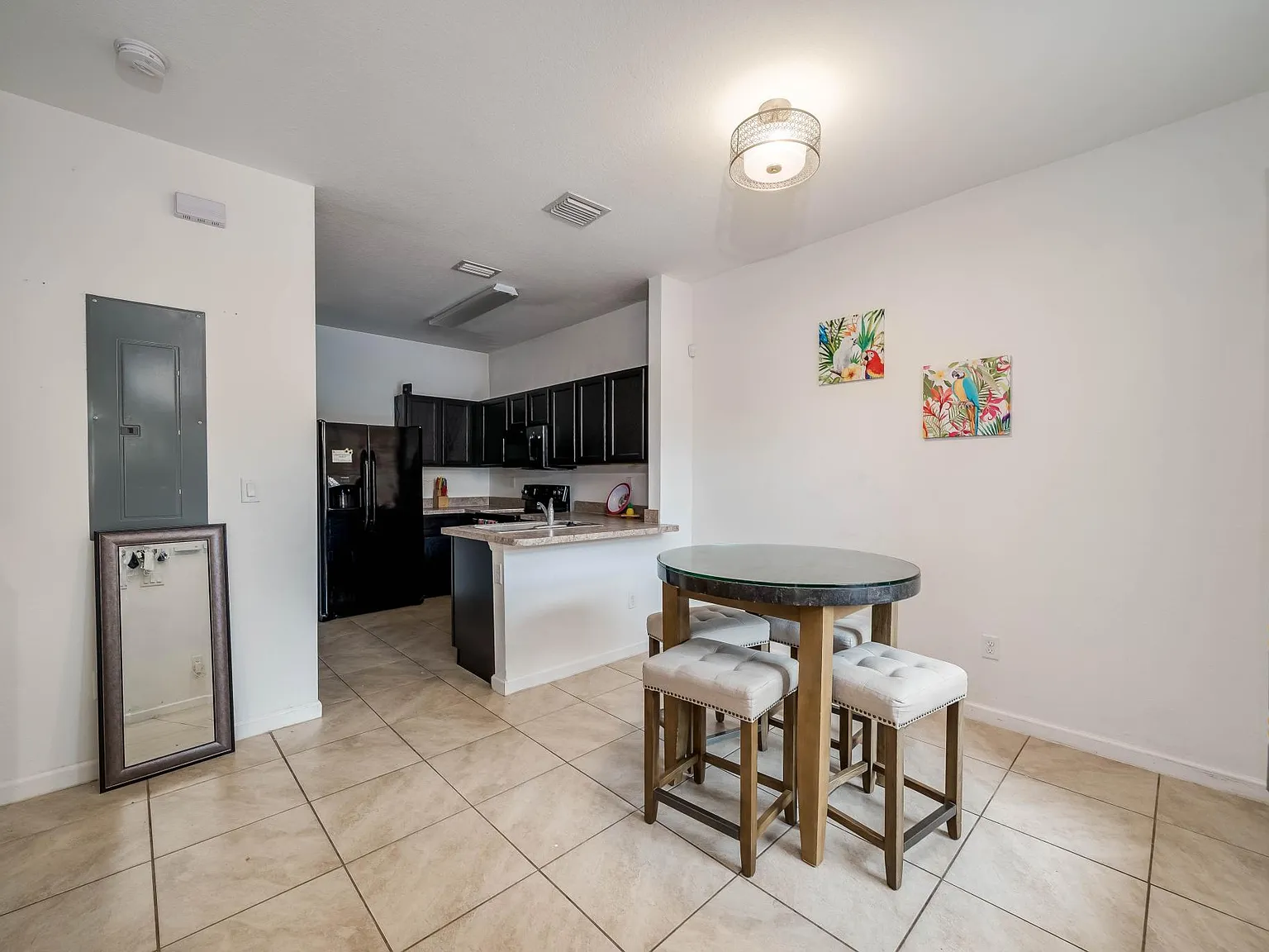 3511 NW 29th Ct — Photo 4