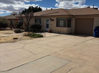 2227 Utah St NE, Albuquerque, NM 87110