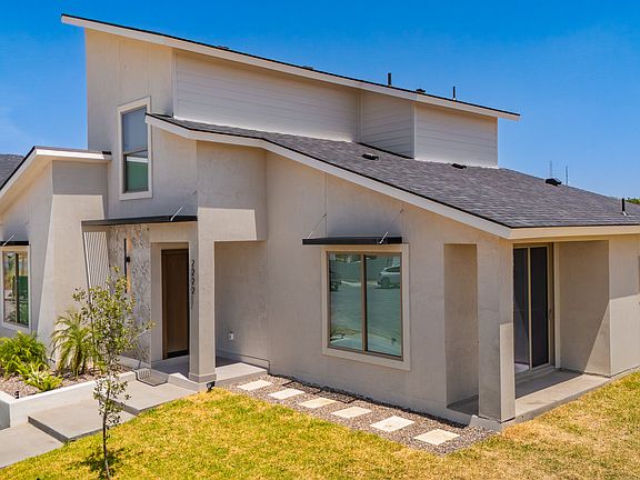 2nd image of 2222 Rio Sabinas Dr.