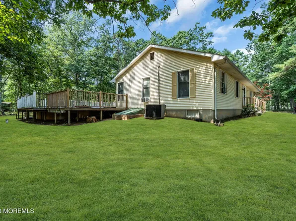 571 Whitecomb Avenue, Jackson, NJ 08527