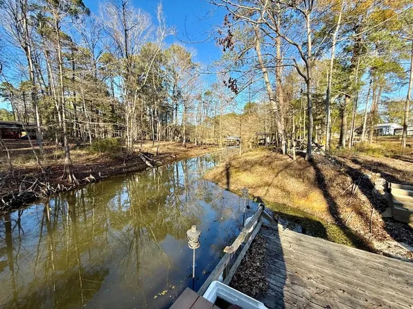 195 Aspen Dr, Hemphill, TX 75948