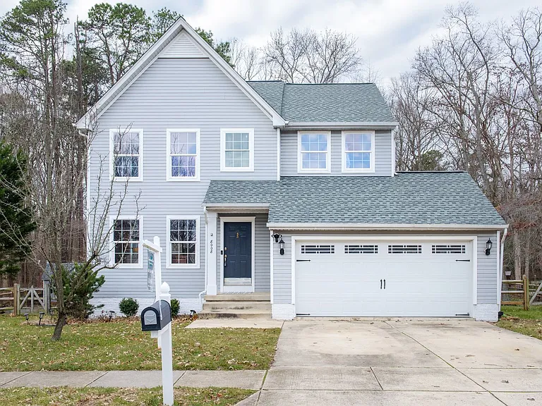 8008 High Oak Rd — Photo 2