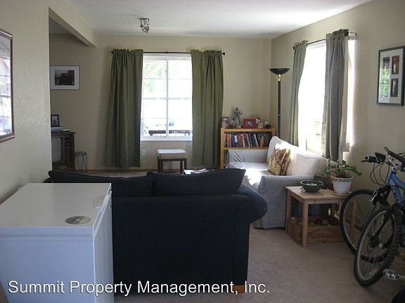 3rd image of 4809 Bordeaux Blvd