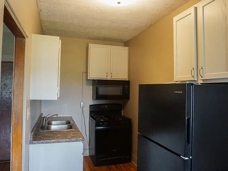 18th & K Apartments — Photo 21