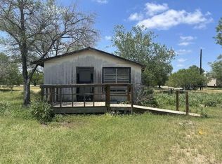 108 J Ave, Christine, TX 78012