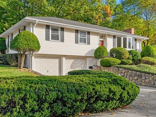 73 Norfolk Rd, Braintree, MA 02184