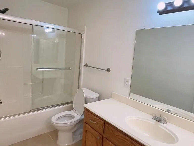 102 Northridge Dr — Photo 16