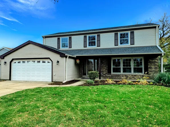 645 Independence Ave, Westmont, IL 60559