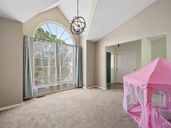 5th image of 465 Elm Crossing Ct