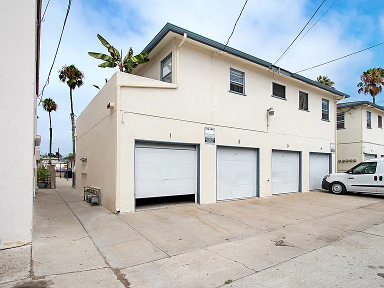 1057 Grand Ave #1057 — Photo 9