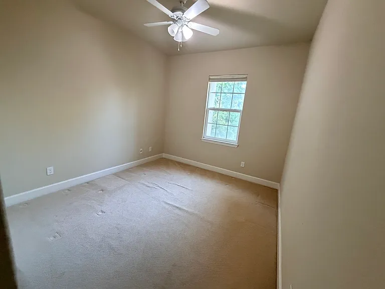 1885 Worthington Cir — Photo 10