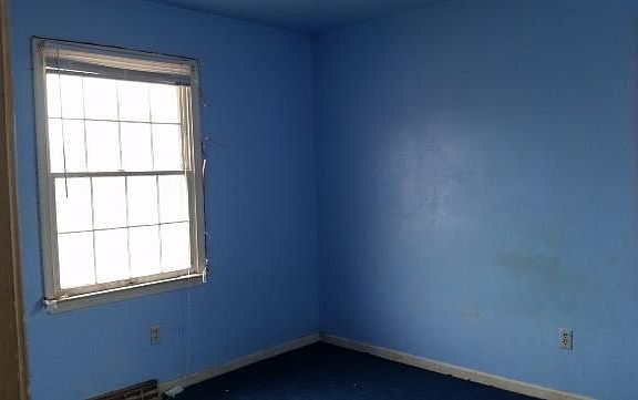 3rd image of 1520 Pollock St